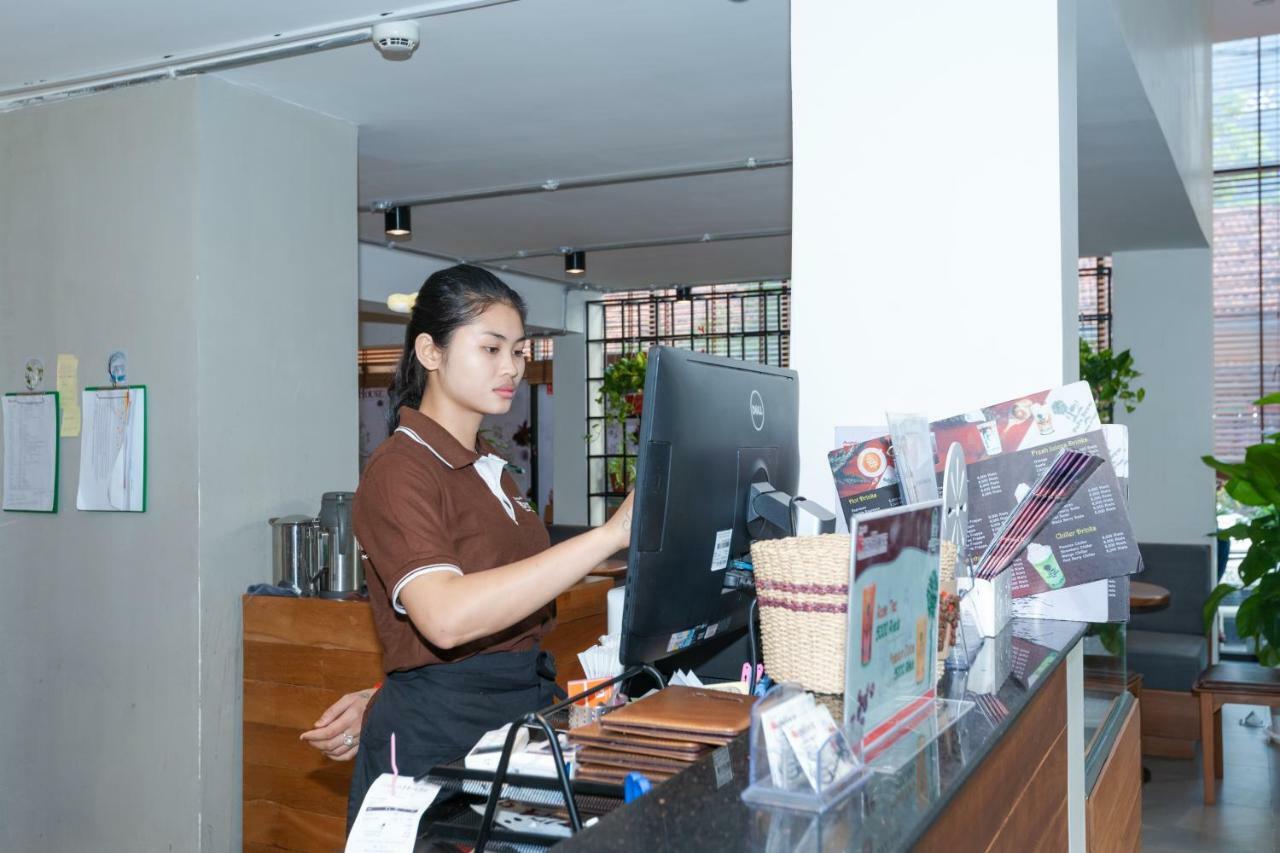 7天优品·金边店酒店 外观 照片